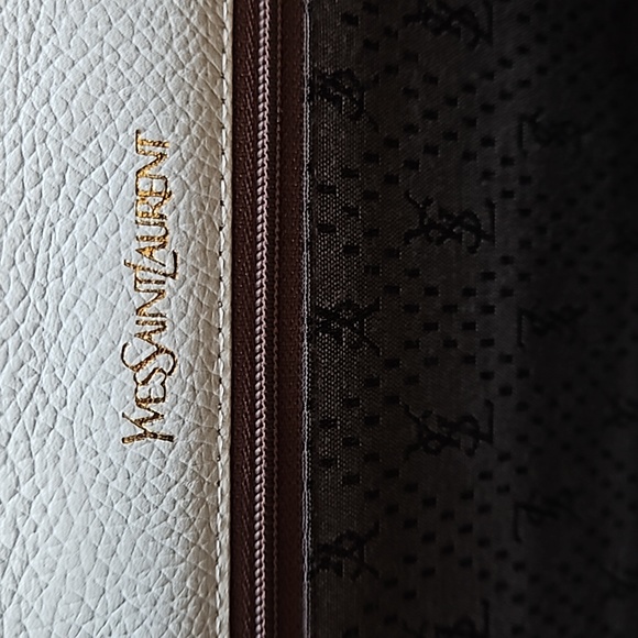 Yves Saint Laurent Vintage Quilted Wave Cream Caviar Leather Clutch Bag EUC - Picture 9 of 12